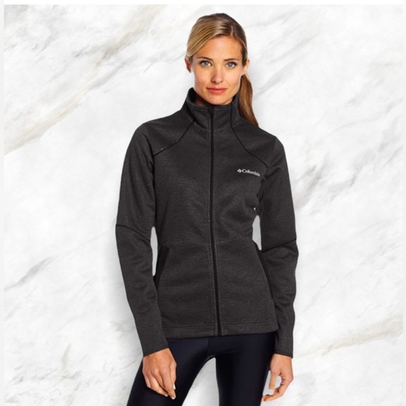 Columbia Jackets & Blazers - Columbia Omni-Wind Gray Knit Zip-Up Light Jacket XS